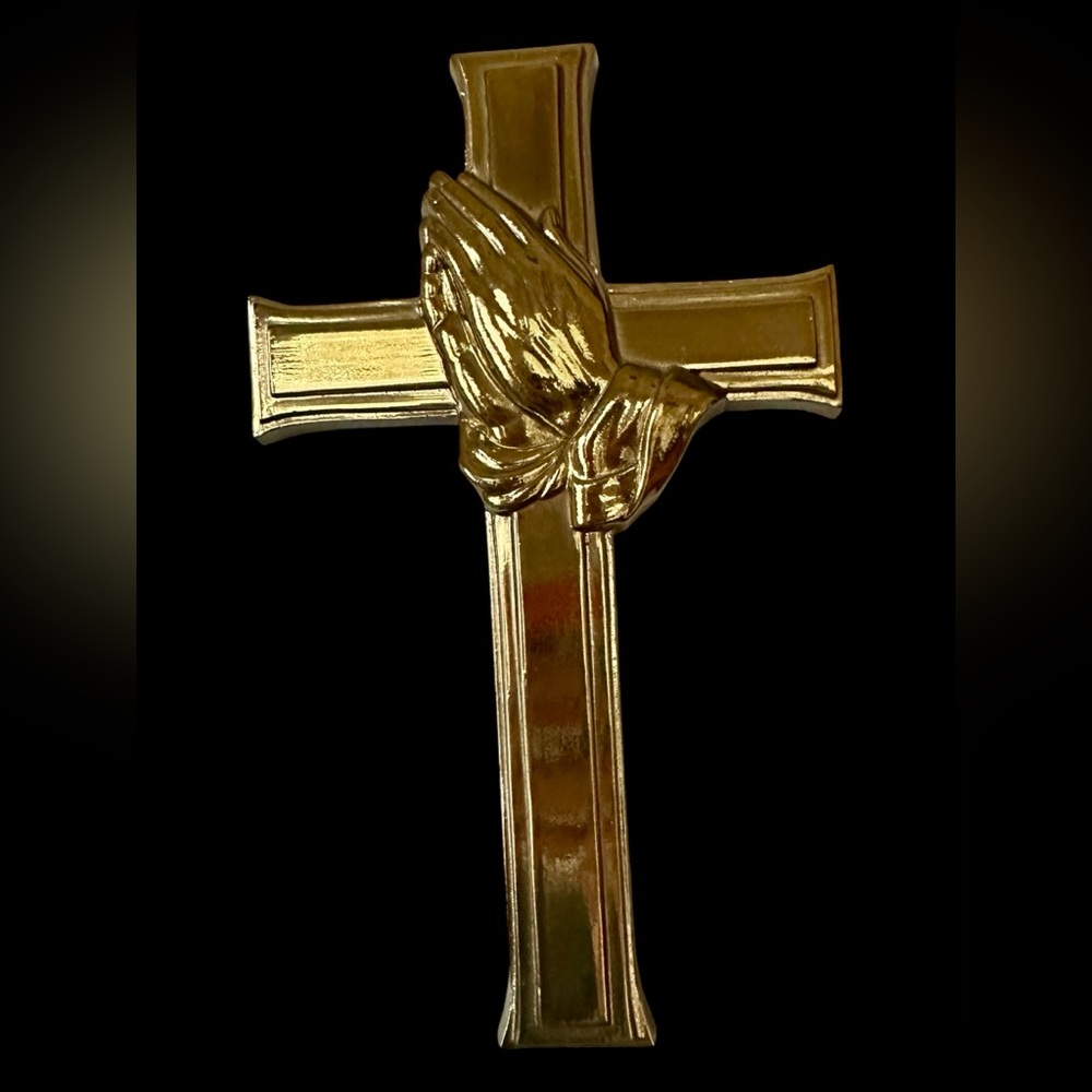 BURWOOD PRODUCTS #3265 gold CROSS CRUCIFIX  PRAYING HANDS WALL DECOR euc 1993